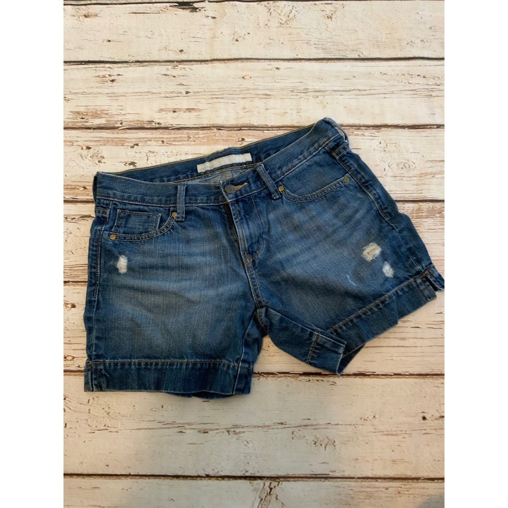 Old Navy Womens Size 2 Mid Rise Distressed Denim Shorts Medium Wash Blue Cotton